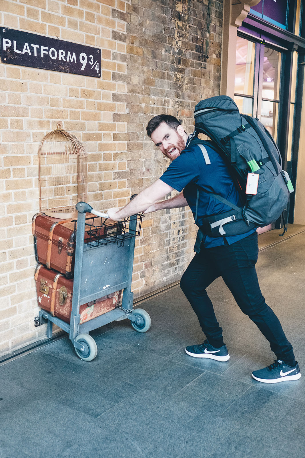 Tim Platform 9 and three quarters.jpg Tim Platform 9 and three quarters.jpg